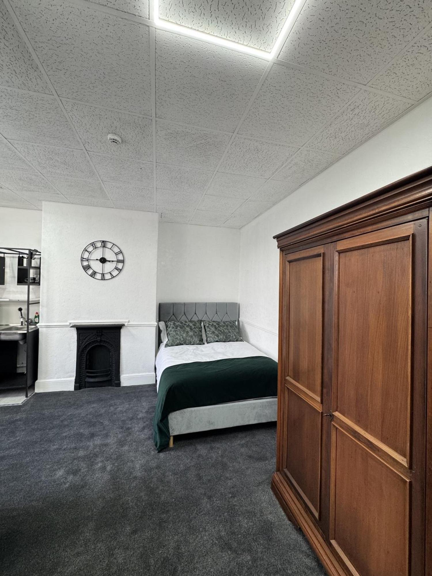 The Wickham Arms Hotel Cleckheaton Quarto foto